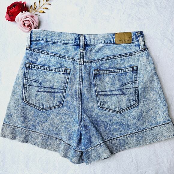 American Eagle Acid Wash High Rise Boho Festival Denim Mom Short Size 4 - Picture 2 of 11